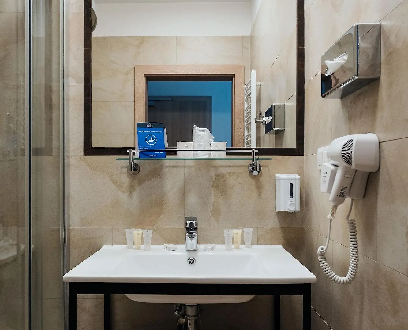 ***  Hotel 32 Krakow Old Town Pologne