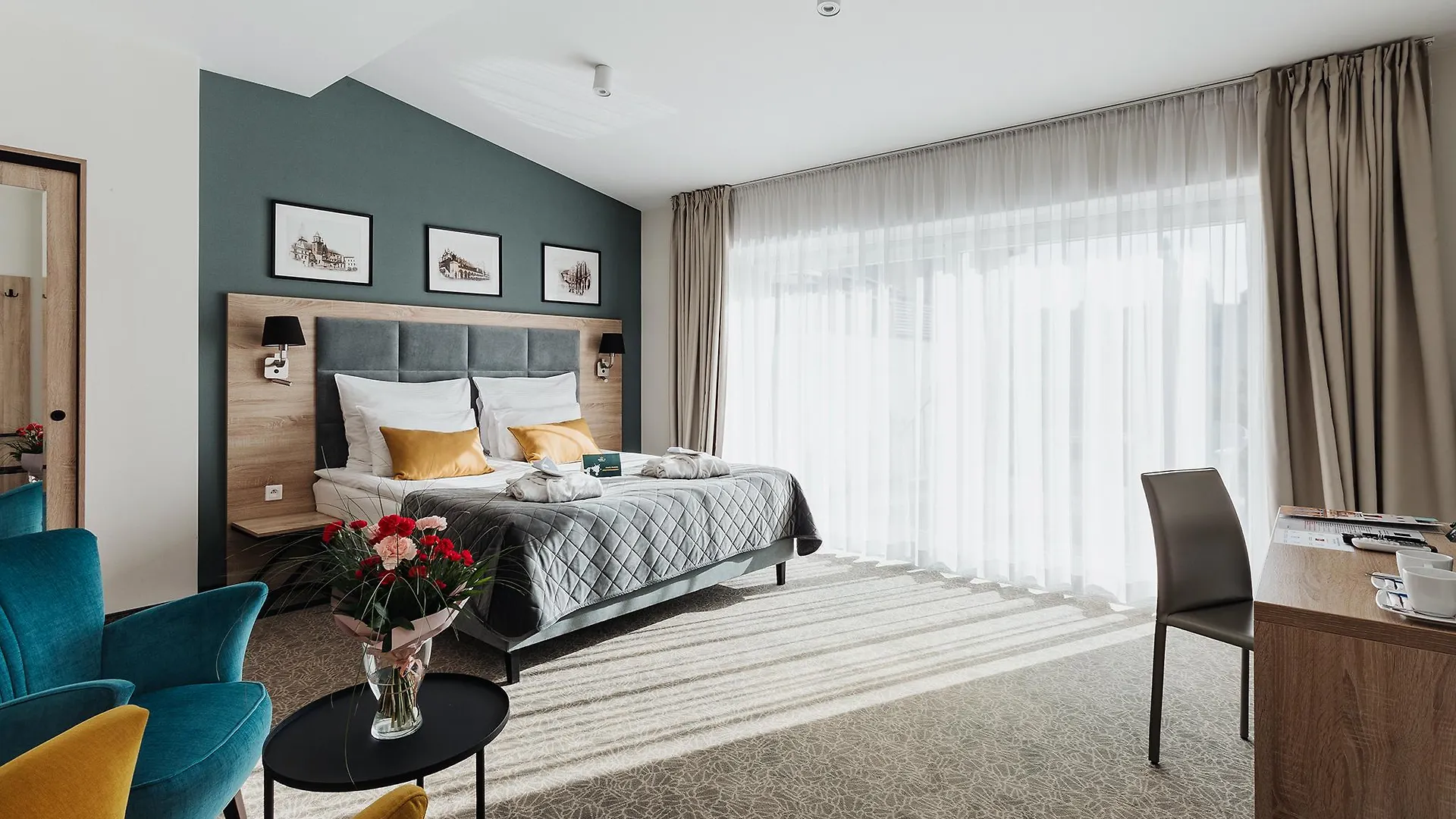 ***  Hotel 32 Krakow Old Town Pologne