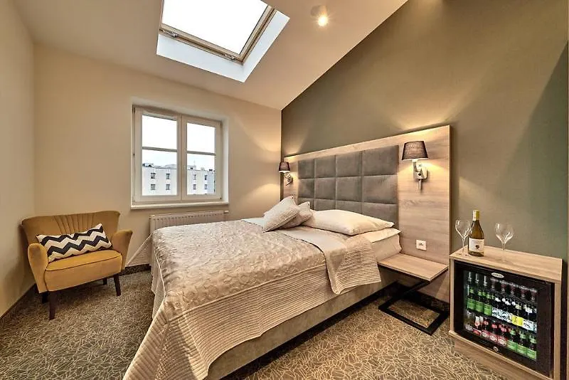 ***  Hotel 32 Krakow Old Town Pologne