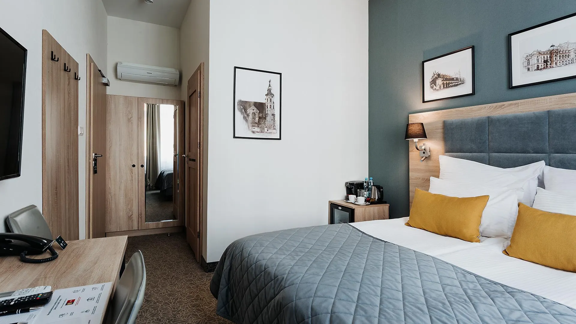 Hotel 32 Krakow Old Town