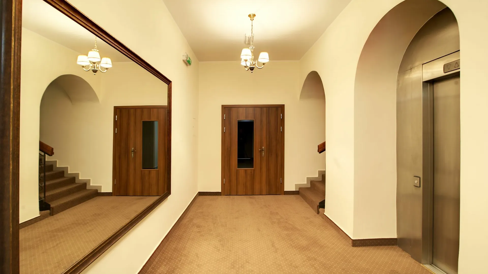 Hotel 32 Krakow Old Town