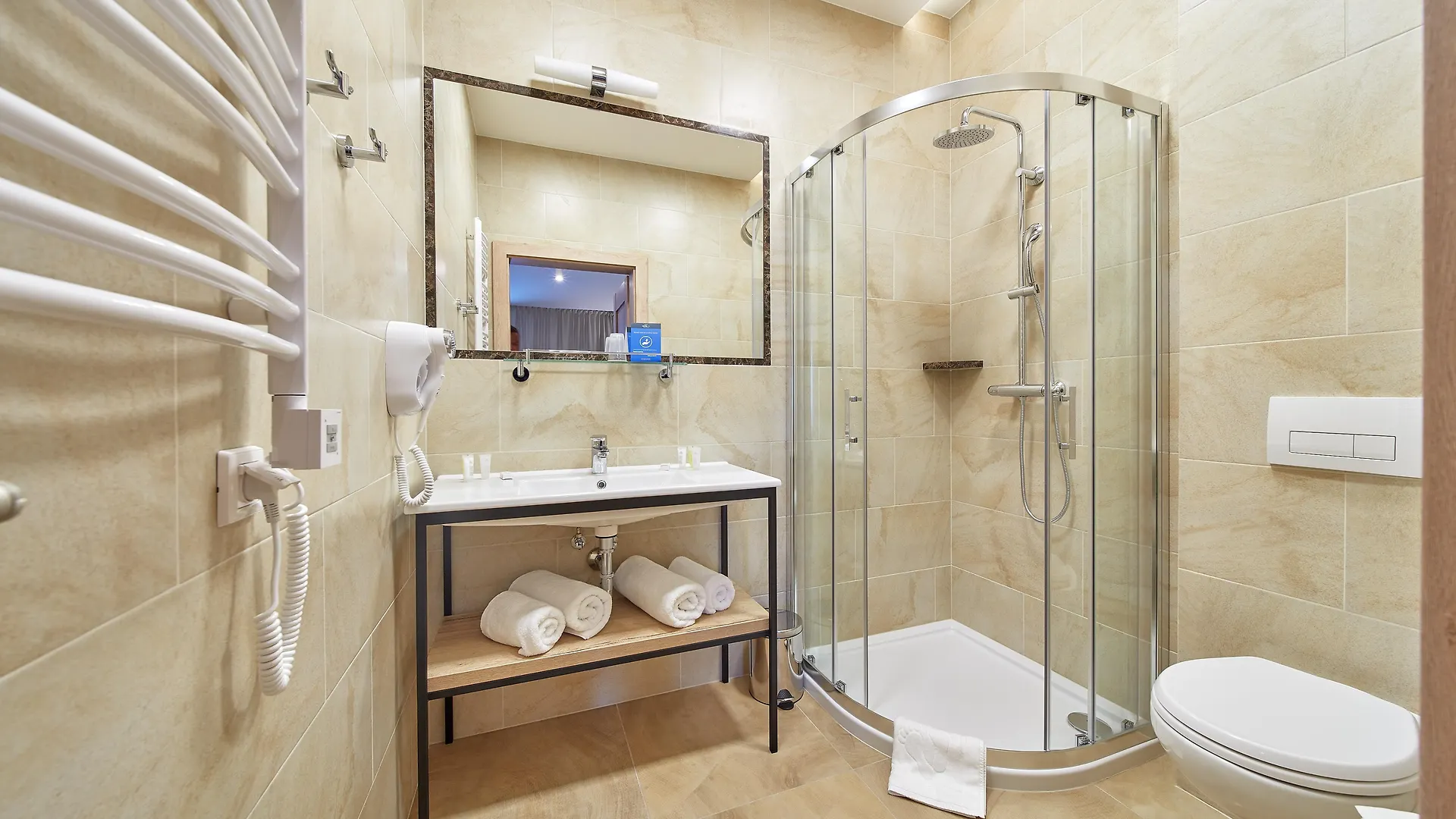 Hotel 32 Krakow Old Town 3*,